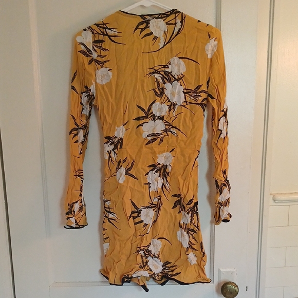 Floral Yellow Kimono Tunic - Picture 9 of 16